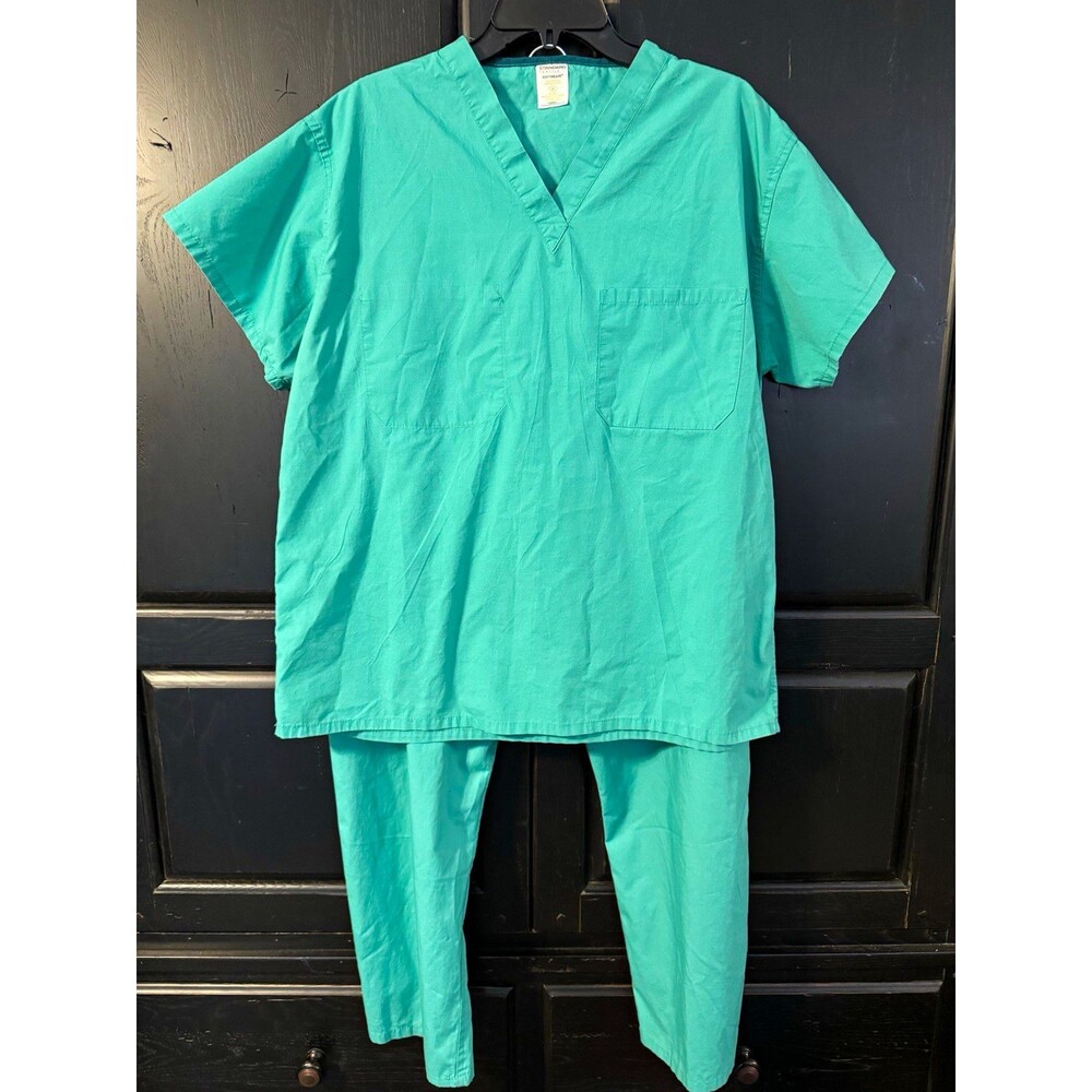 Standard Textile SoftWeave Unisex Scrub Sets (3) Tops & (2) Pants M Green Solid